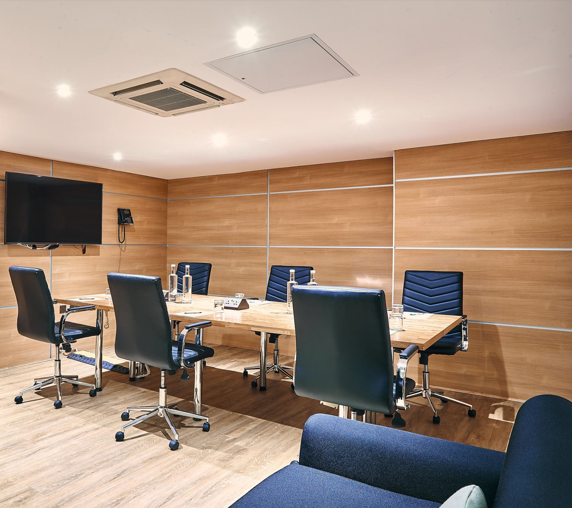 Meeting room with chairs and a table